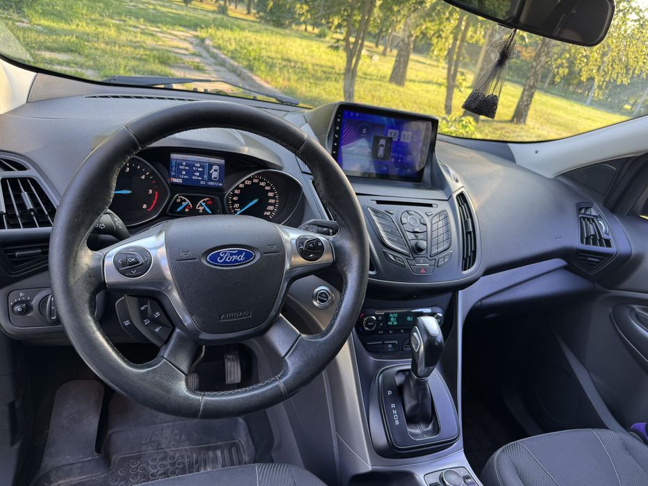 Власний автомобіль Ford Kuga