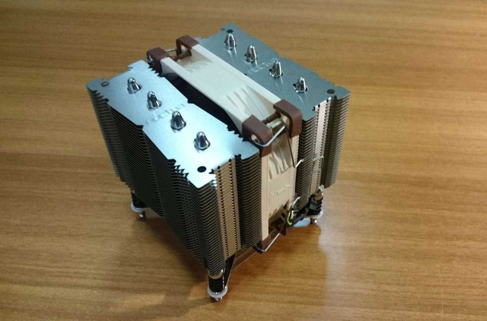 Повітряне охолодження Noctua NH-D9DX i4 3U (LGA2066, LGA2011 та iншi)