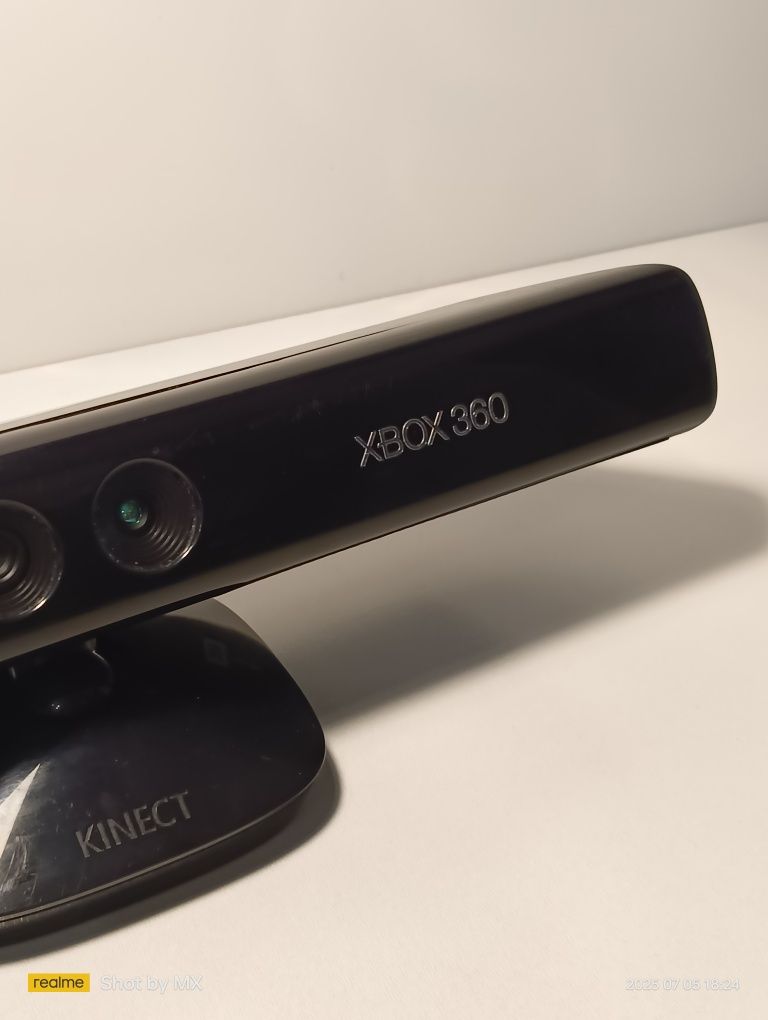 Kinect do Xbox 360 sensor MICROSOFT do starszych i nowszych modeli