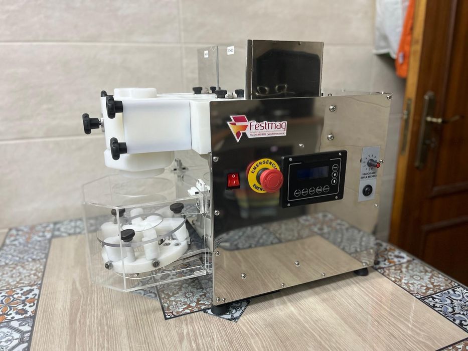 Máquina de salgados Festmaq Genesis duplo recheio plus