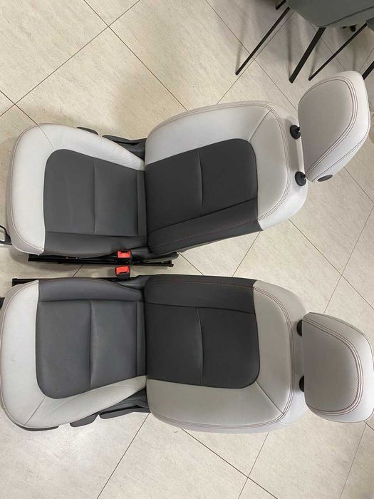 В розборі Шевроле Болт ев, Chevrolet bolt комплектація Premer 2017