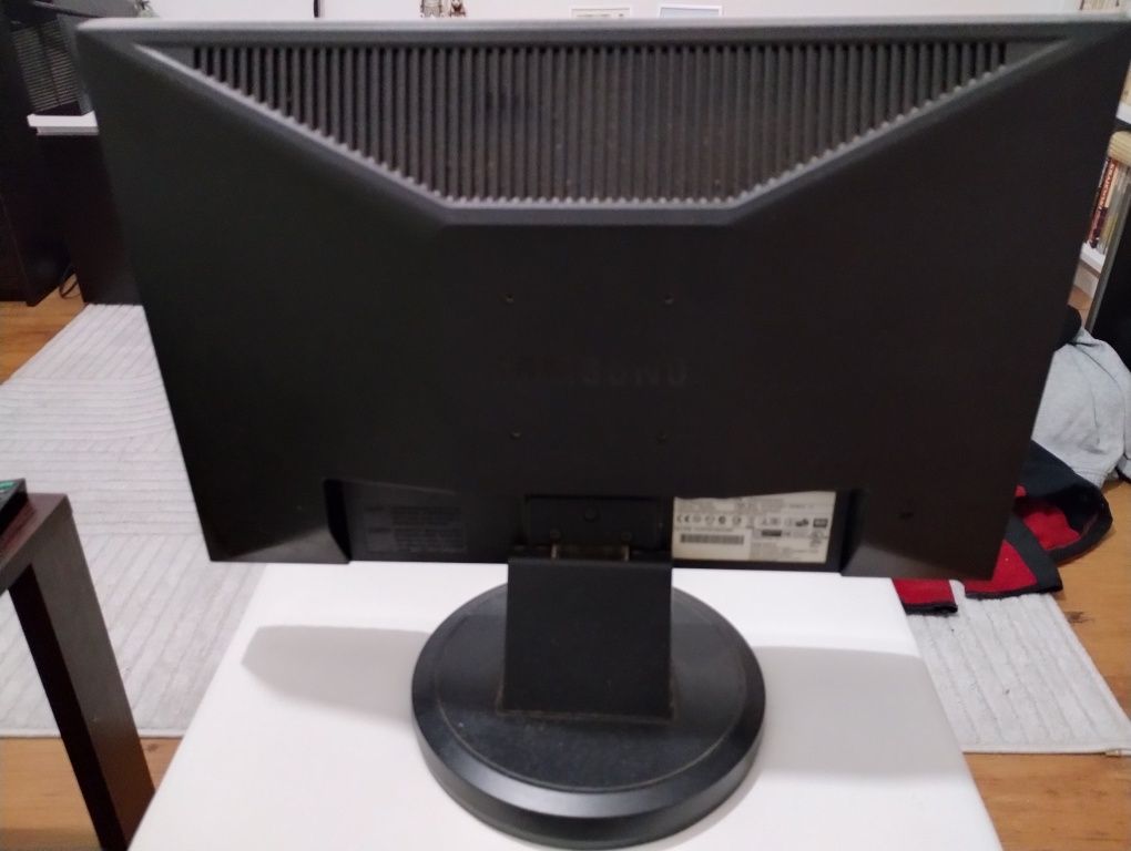 Monitor Samsung LS20