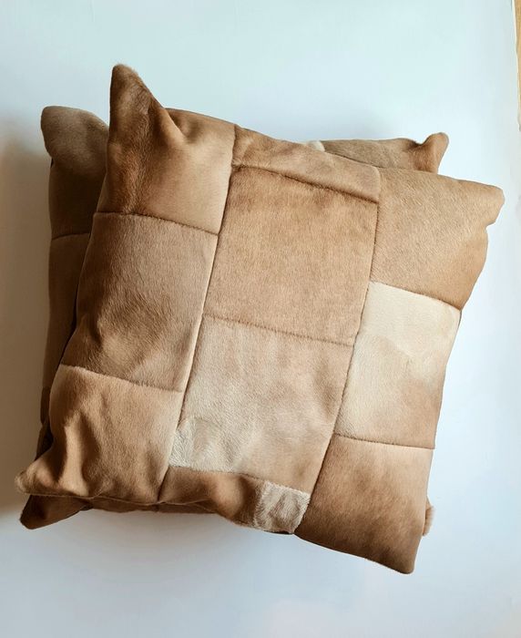 Skórzane (2), eleganckie poduszki