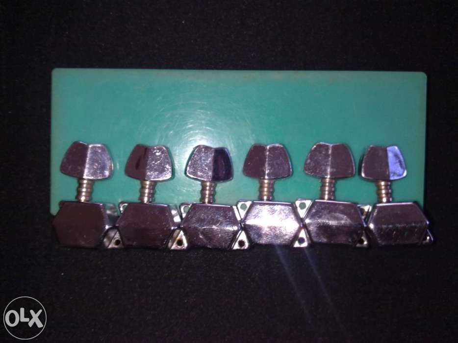 Singelcoils , humbucker , tuners ,ponte vintage e pickguard telecaste