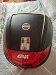 Vendo Top case givi