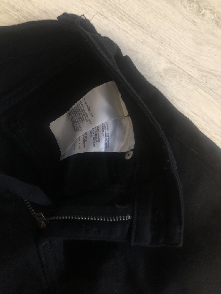 Dżinsy calvin klein