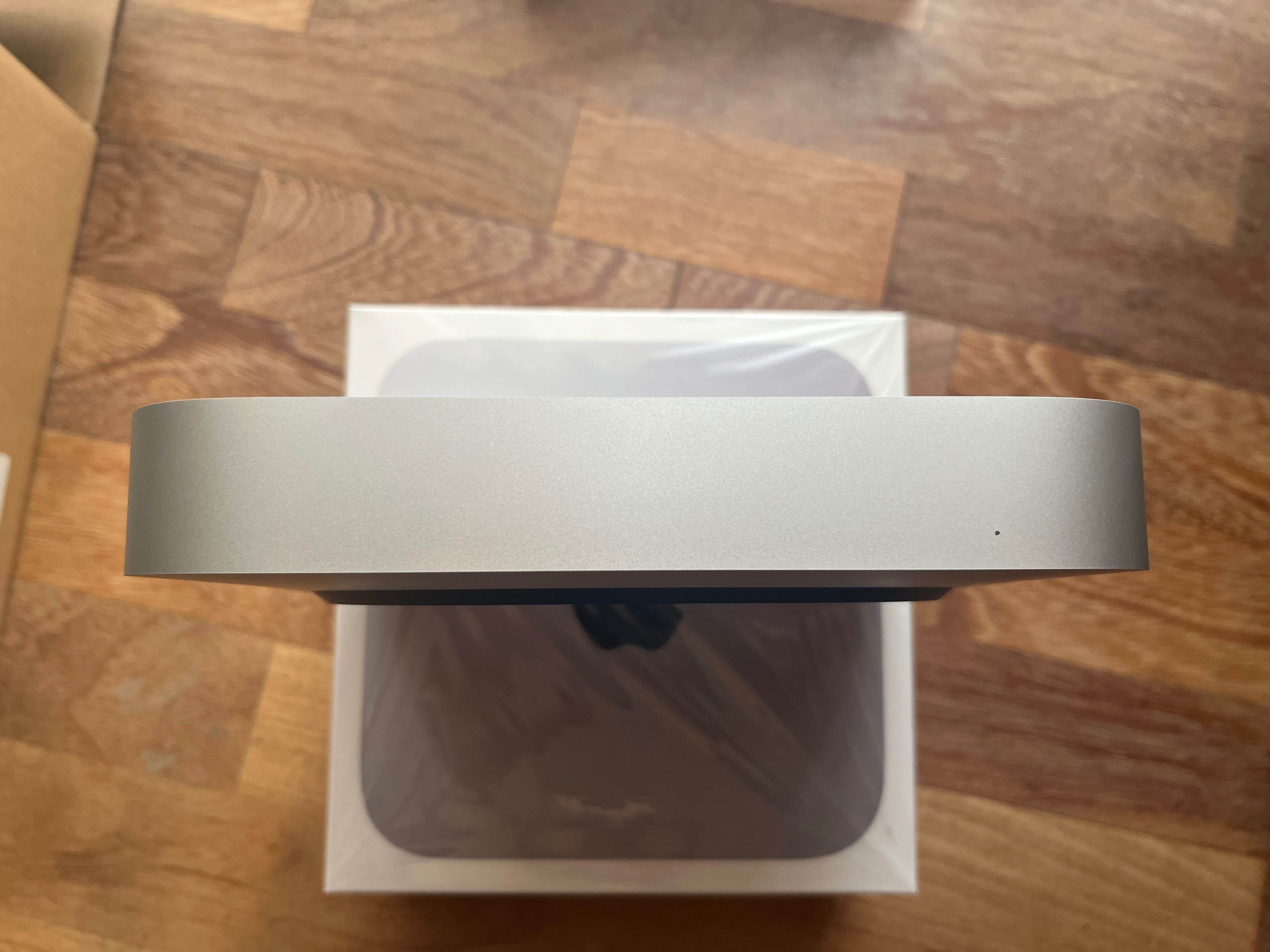 Apple Mac Mini M1 / 8GB RAM / 256 GB SSD