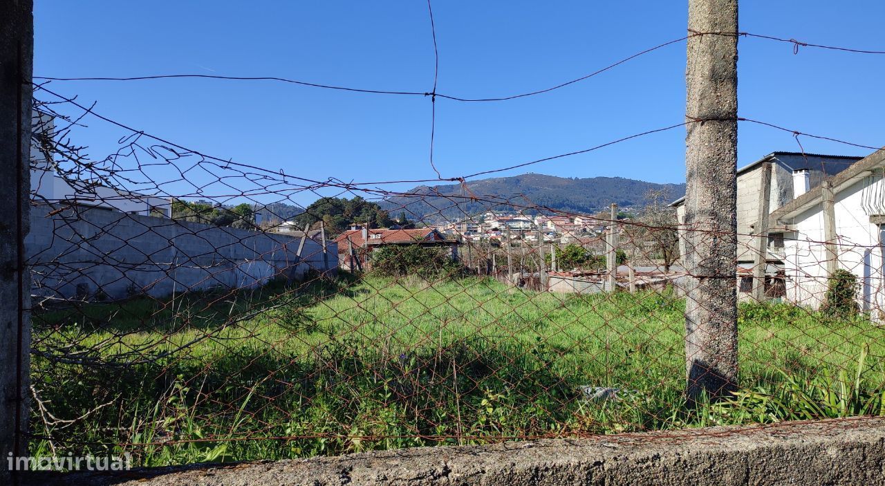 Terreno para construção em Ferreiros, Amares