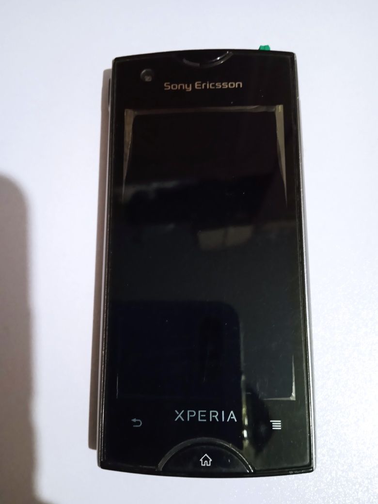 Мобильный телефон Sony Ericsson