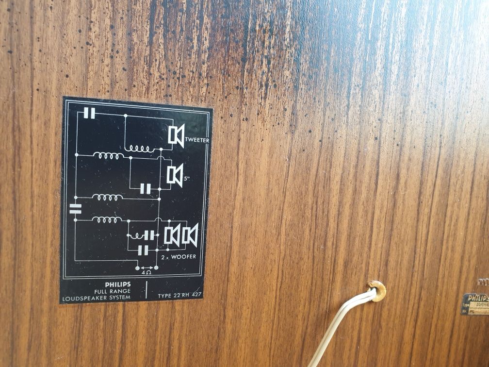 Philips 22rh427 kolumny