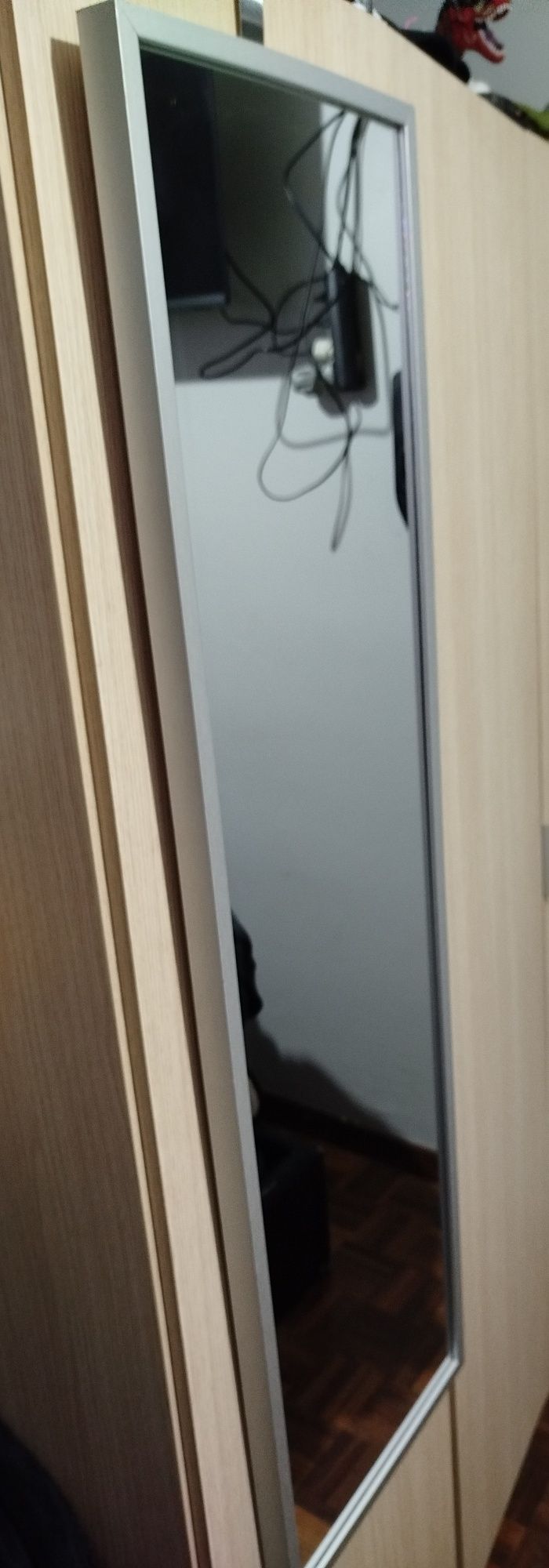 Vendo espelho  estiloso cor cinza