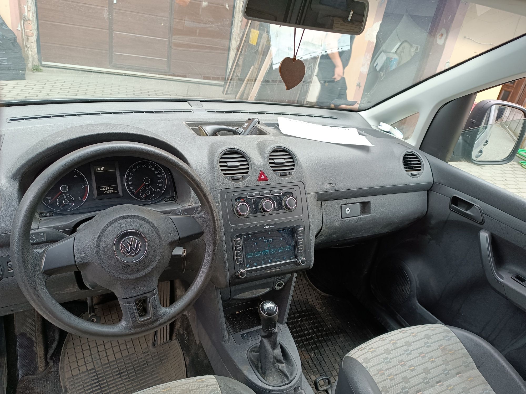 VW CADDY 2013 1.6 TDI