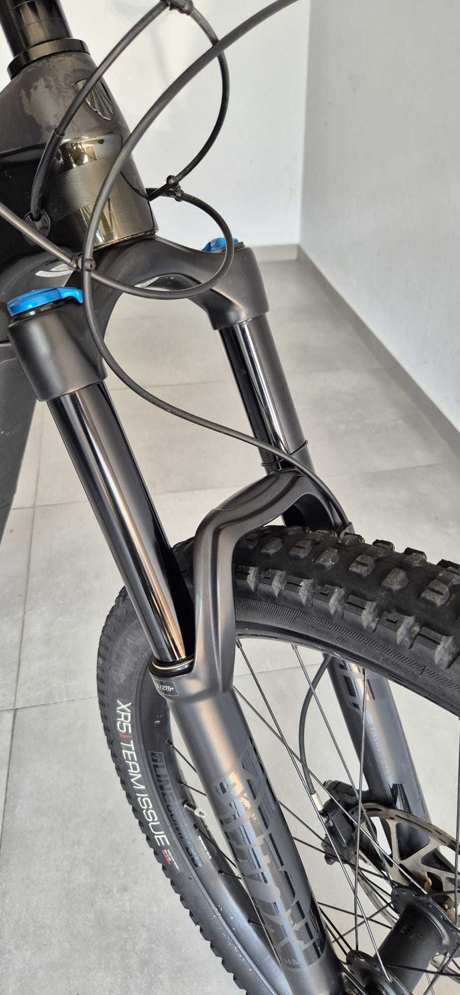 TREK Slash 9.7 M carbon