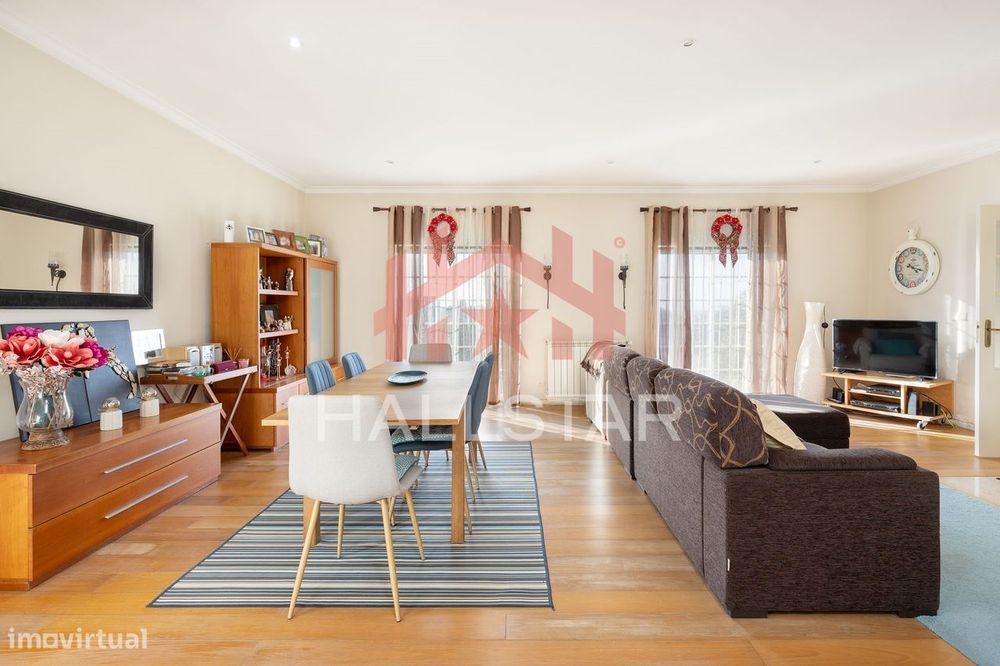 Moradia T3 Isolada / Aquecimento Central / Torre