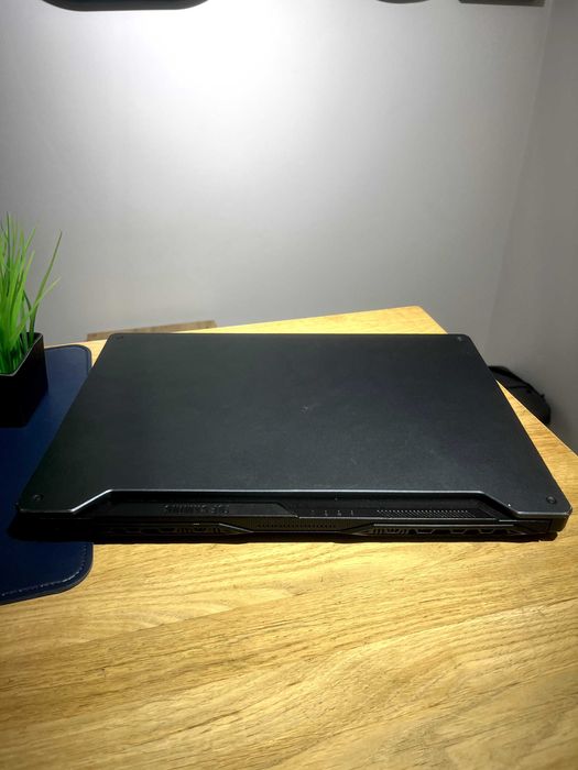 ASUS TUF GAMING FA506IV R7-4800H/RTX 2060/16GB/512GB SSD Klasa A-