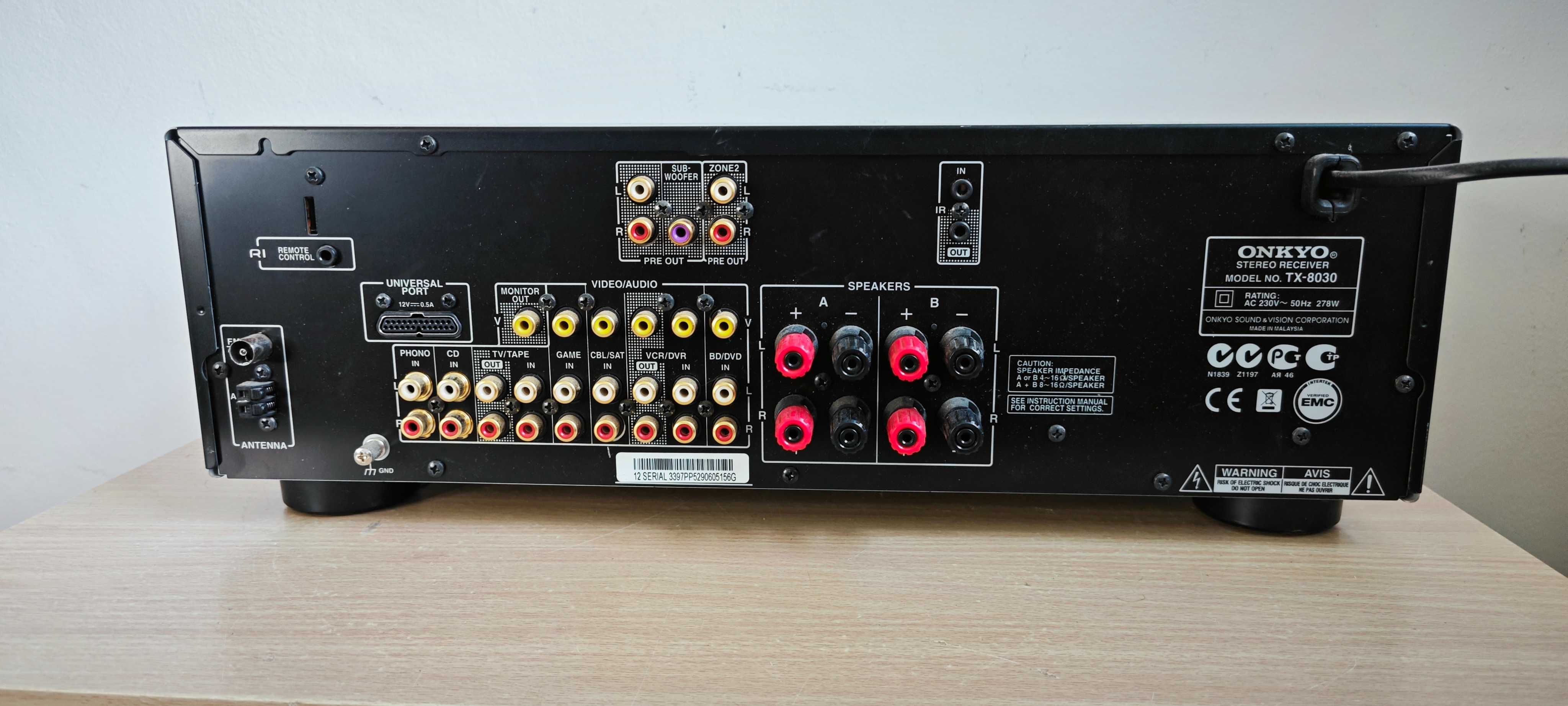 Amplituner stereo Onkyo TX-8030