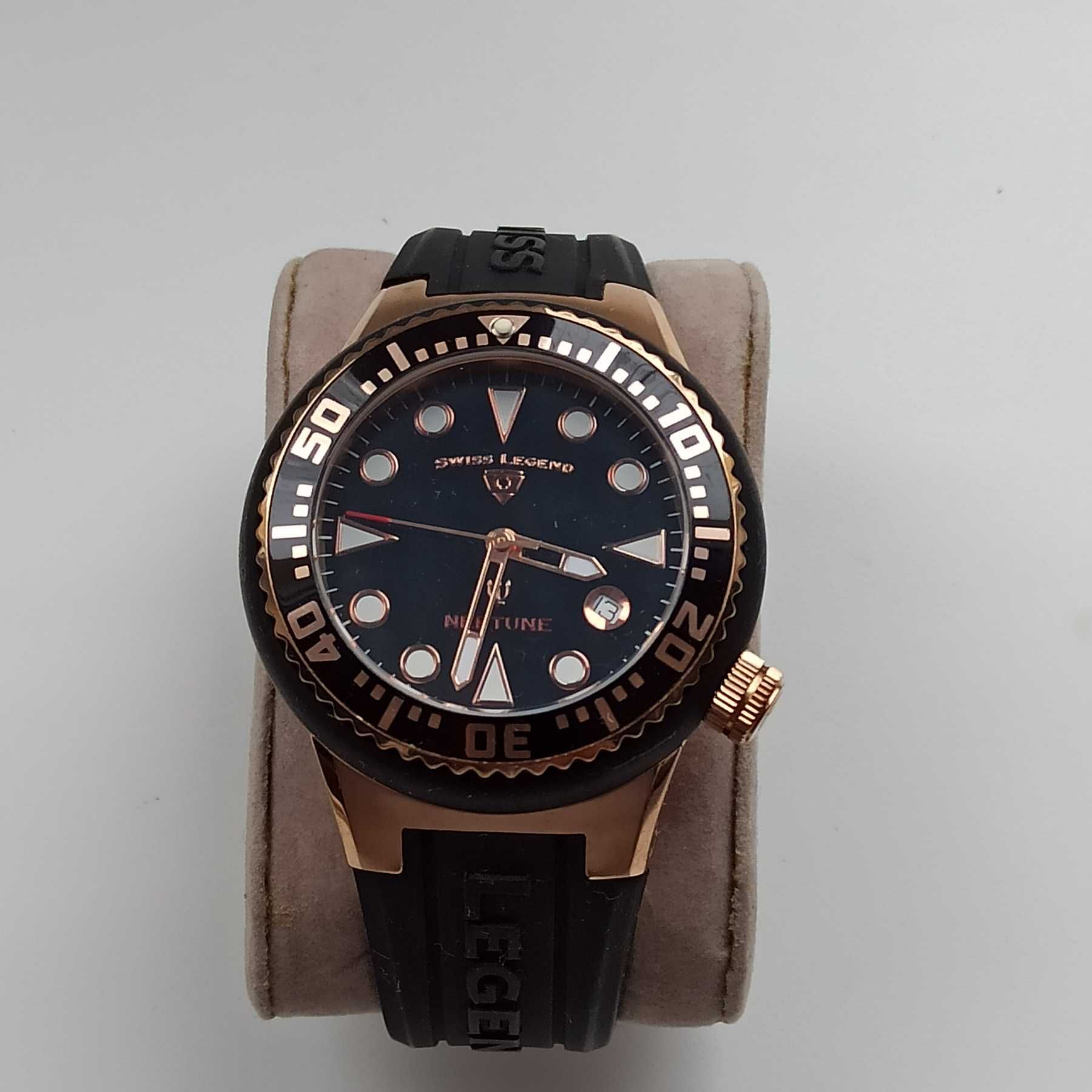 Swiss Legend Мужские часы47mm Neptune Diver Gold/Black