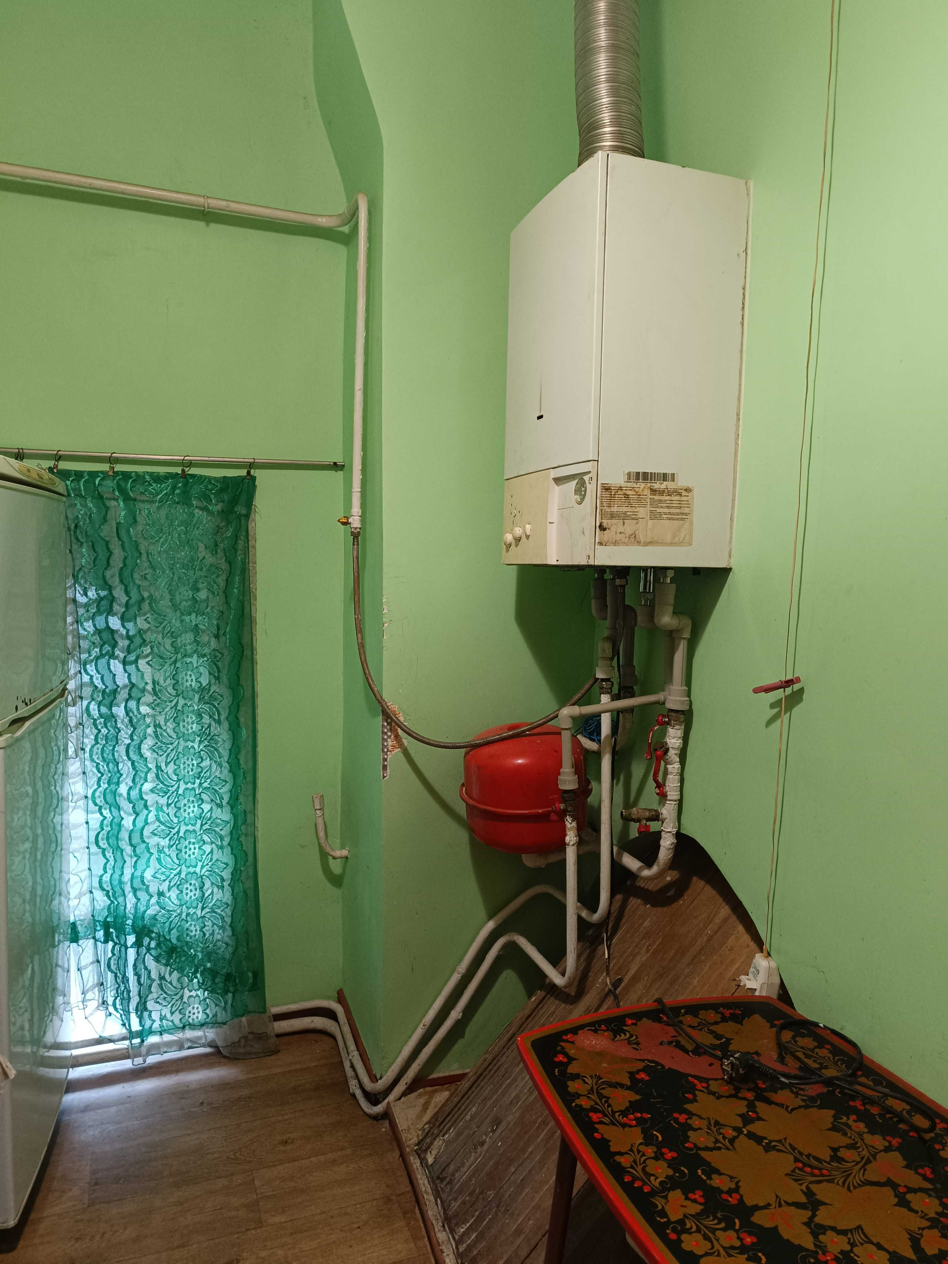 Продається 1-кімн. квартира в центральній частині на вул.Фортечній