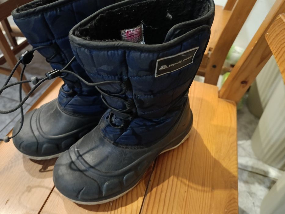 Buty dziecięce na zimę rozmiar 34