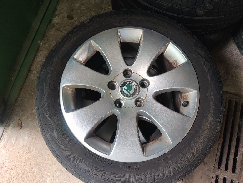 Kola 5x112 opony letnie 205/55/16 skoda Audi dużo bieżnika