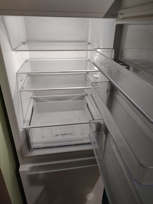 Lodówka marki Polar