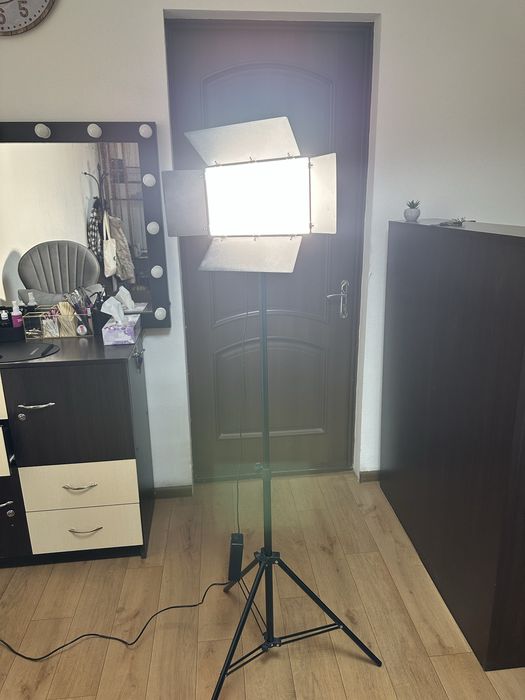 Фото відео світло U800