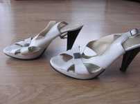 Buty  damskie  35