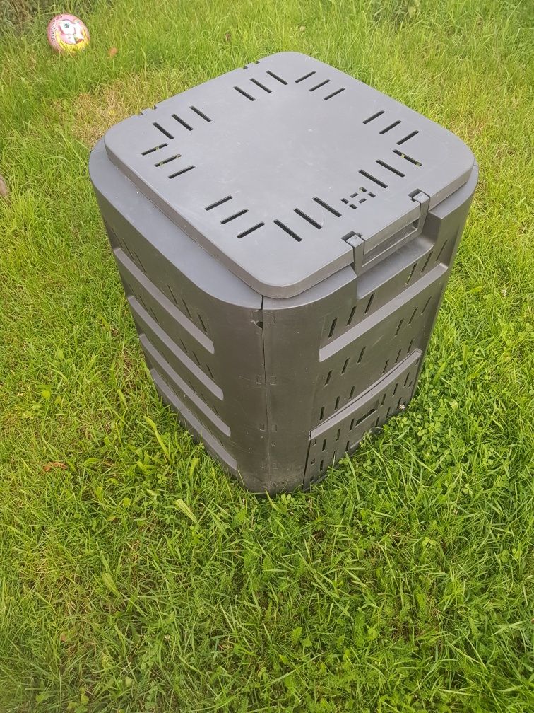 Kompostownik 220L