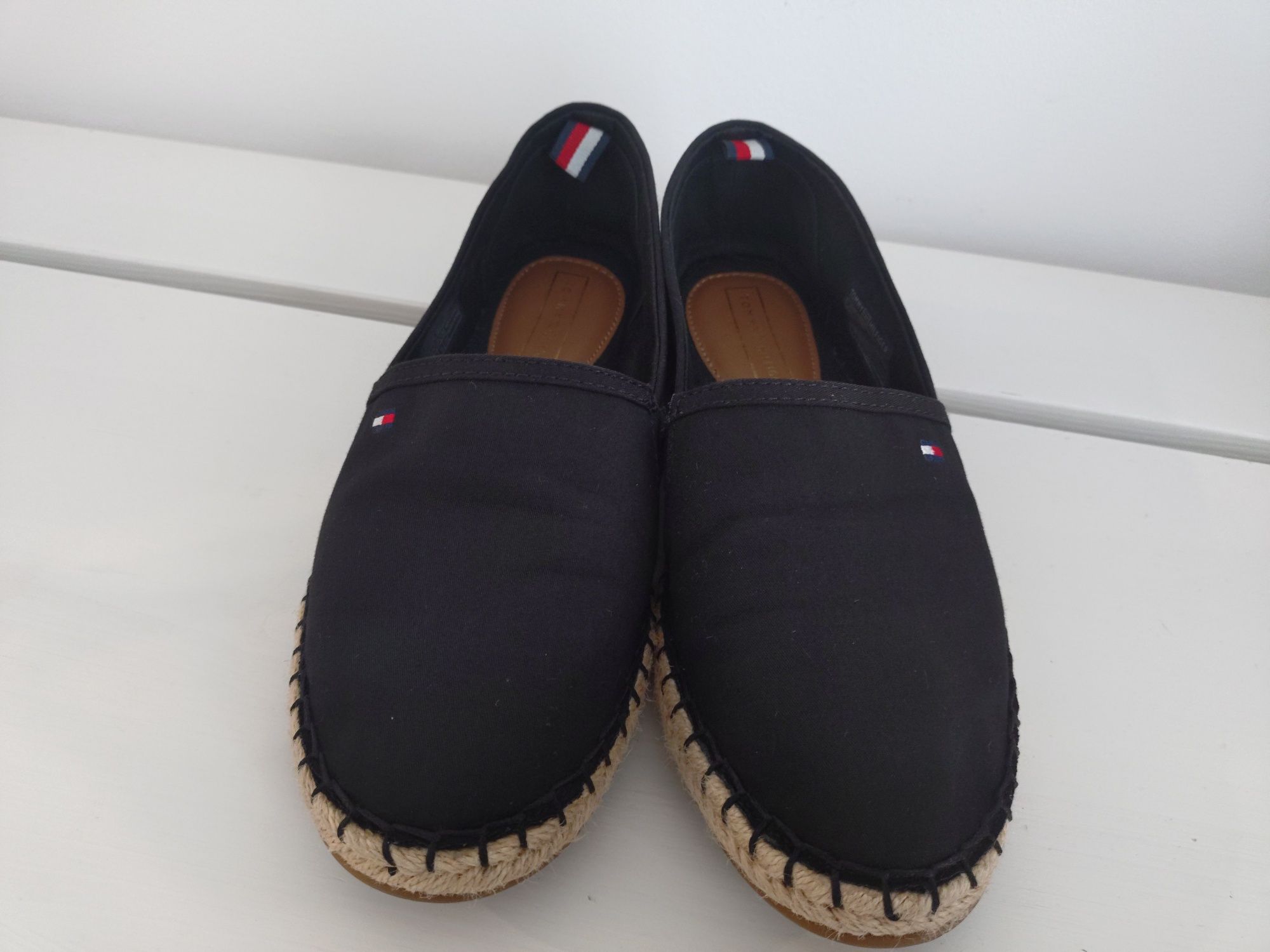 Damskie espadryle Tommy Hilfiger czarne 37