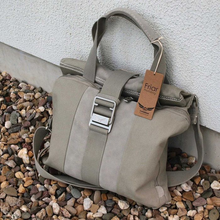 Torba fotograficzna zielona – stylowa i pojemna torba na aparat