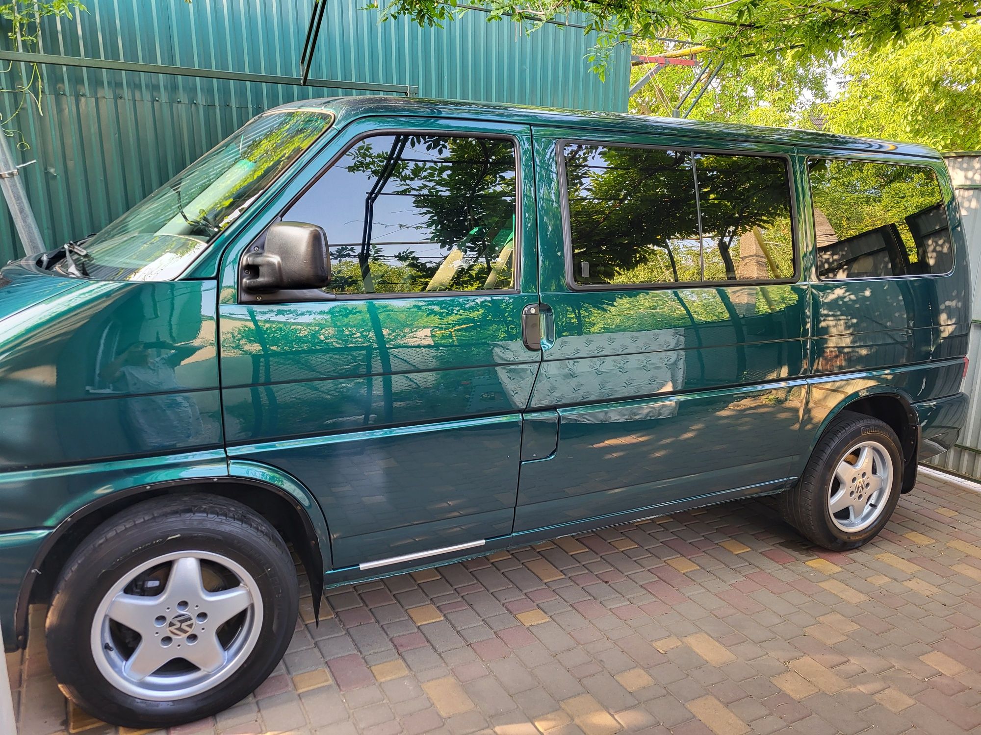 Volkswagen Transporter Т4. 2.5 TDI