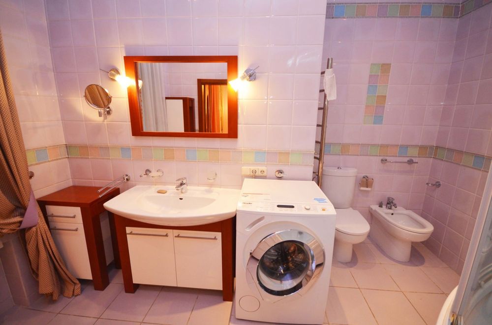 Без %, Здам 2к. вул Тарасівська 19, центр, м. Олімпійська, Університет