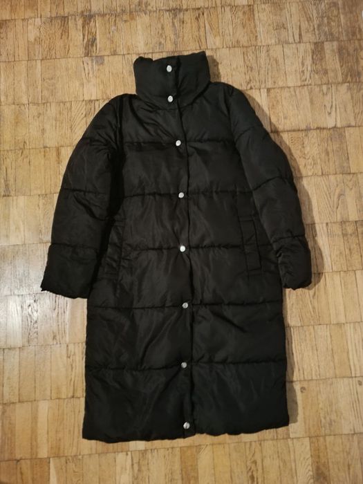 Женская зимняя куртка Stradivarius