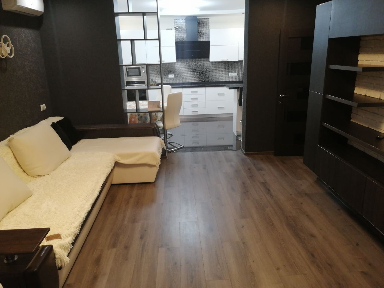 Оренда квартири в ЖК Friendly House вул. Аболмасова 4а