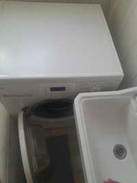 Maquina de lavar LG 7 kilos, estou a vender pois comprei uma nova,.
