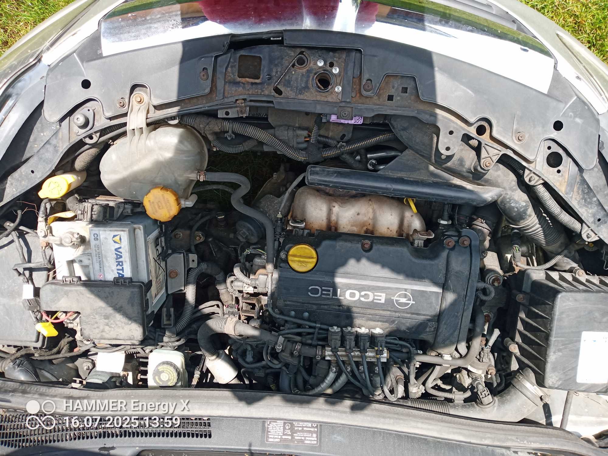 Opel Corsa 1.4  2010