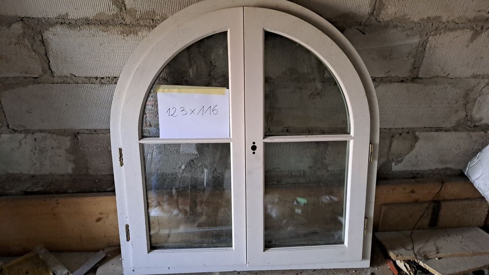 Okna drewniane drzwi tarasowe.