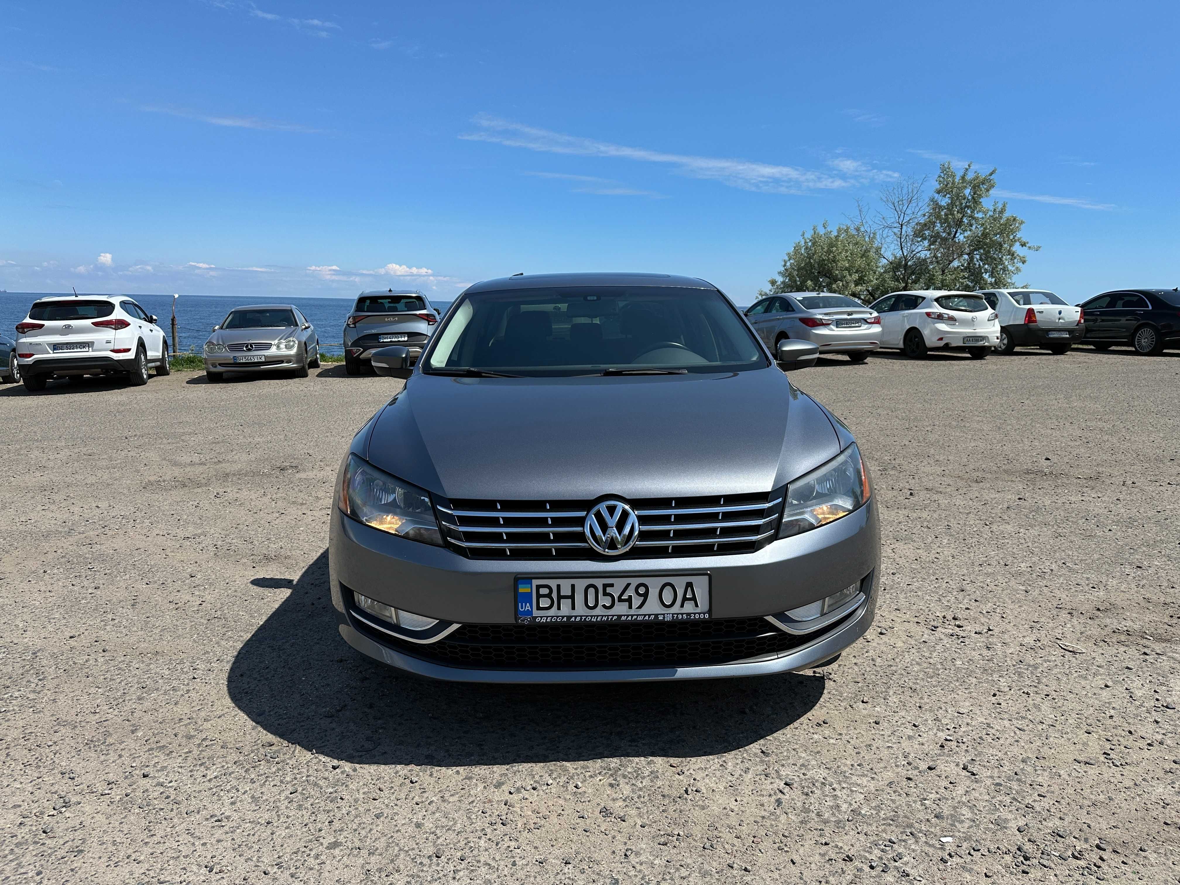 Продам Volkswagen Passat 2014 SEL Супер Комплектация