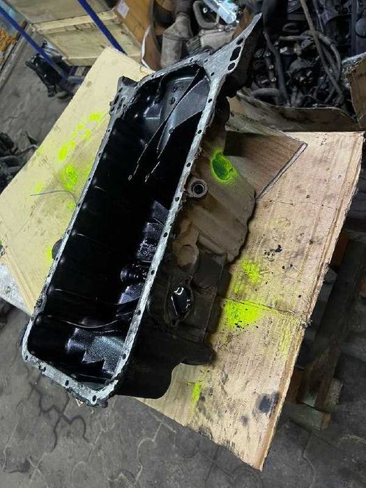 Поддон Vito 638 2.3 OM601 под датчик