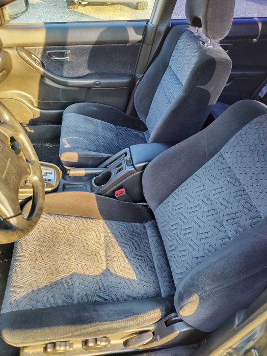 Subaru Legacy III 2.0B automat kombi na części