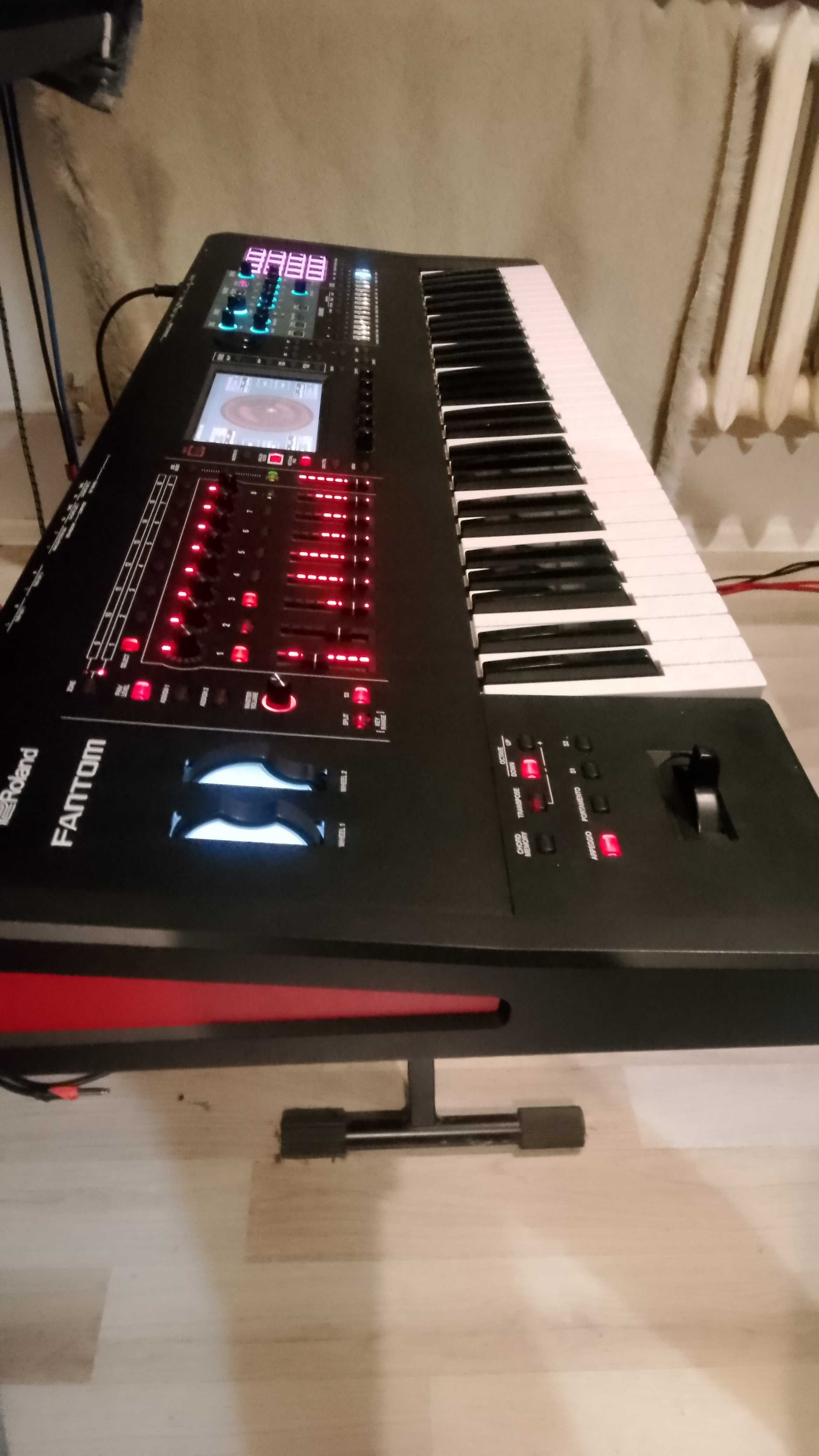 Roland Fantom 6 EX syntezator workstation stan jak nowy