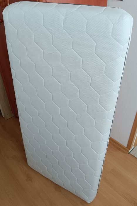 Materac do łóżeczka 120x60 Fiki Miki jak nowy