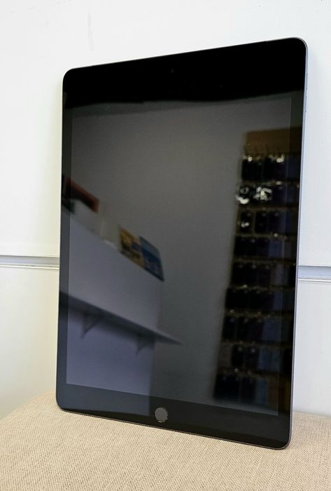 Планшет Apple Ipad 5th 32gb Wi-Fi+4G LTE 9.7 2017 Space Grey