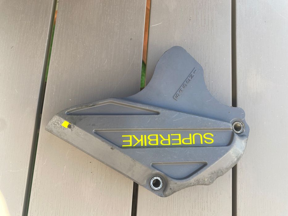 Proteção pinhão de ataque Suzuki ltr450