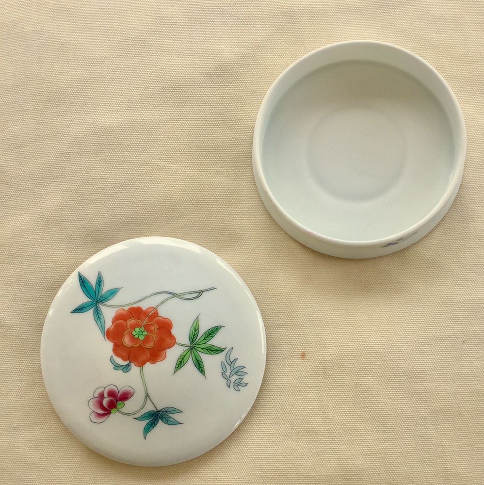 Peça Limoges com flores