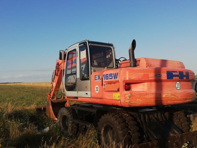 Usługi koparką minikoparką oraz  ładowarką. BUD-KRAP