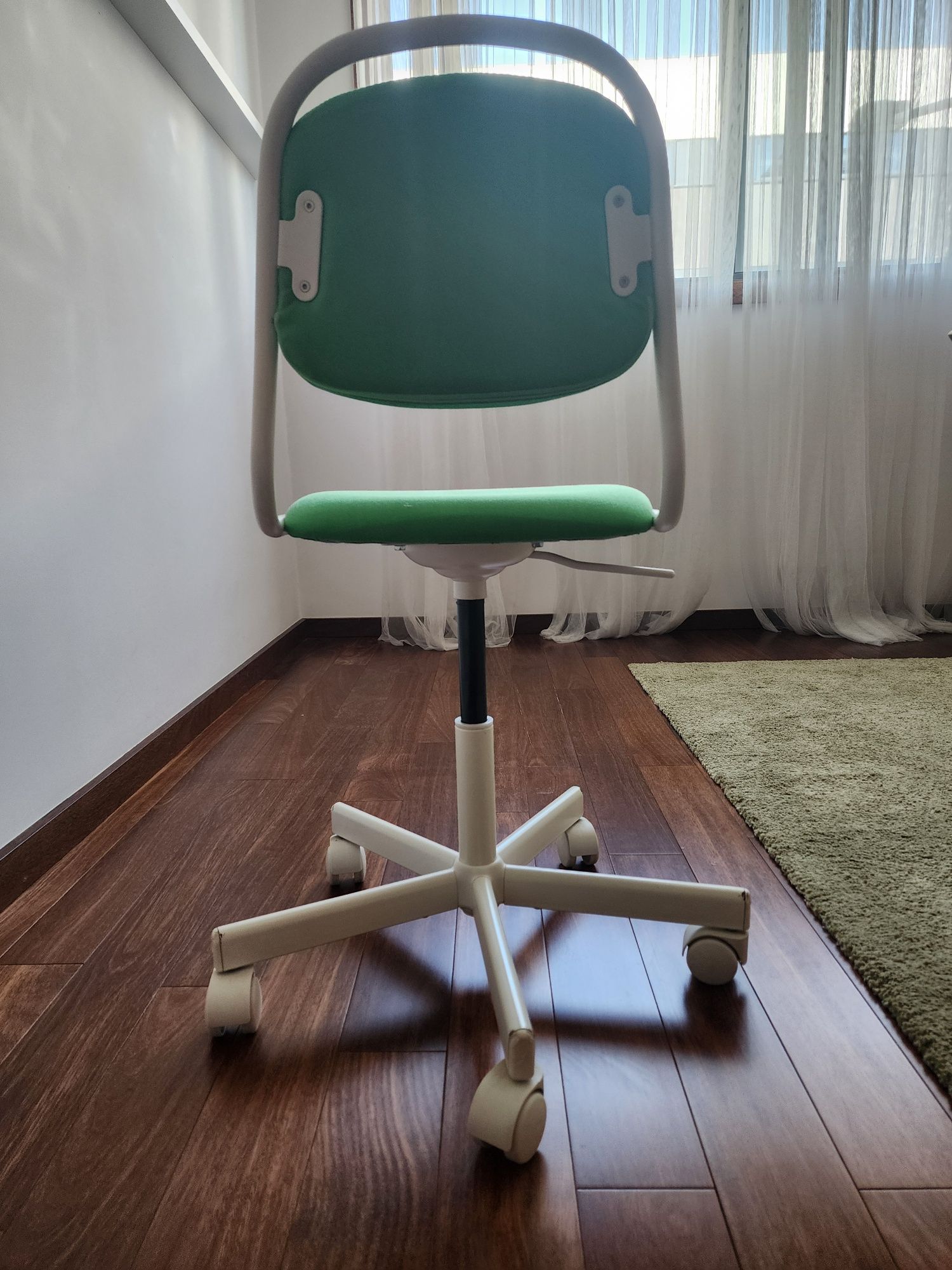 Cadeira Ikea modelo ORFJALL
