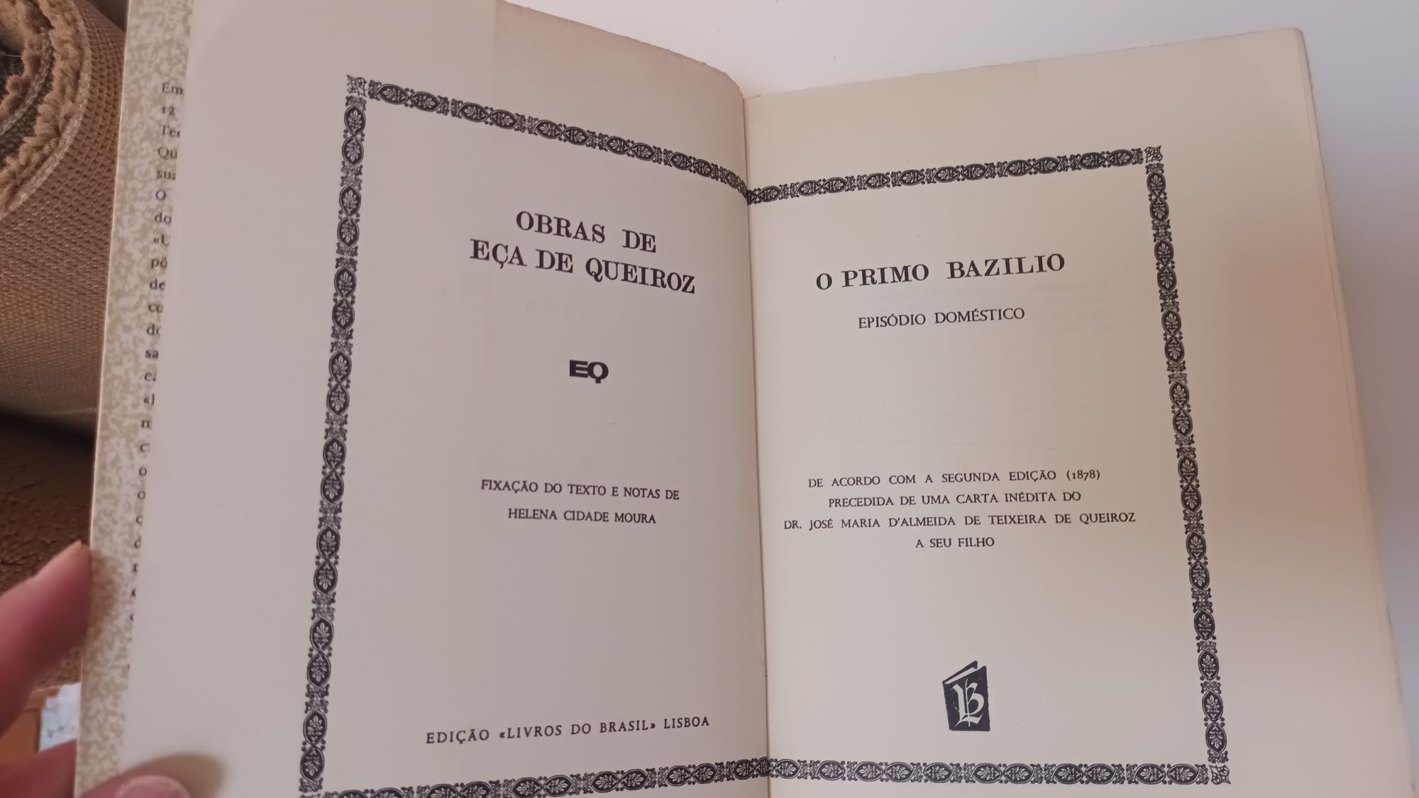 Livro "O primo Basilio" de Eça de Queiroz