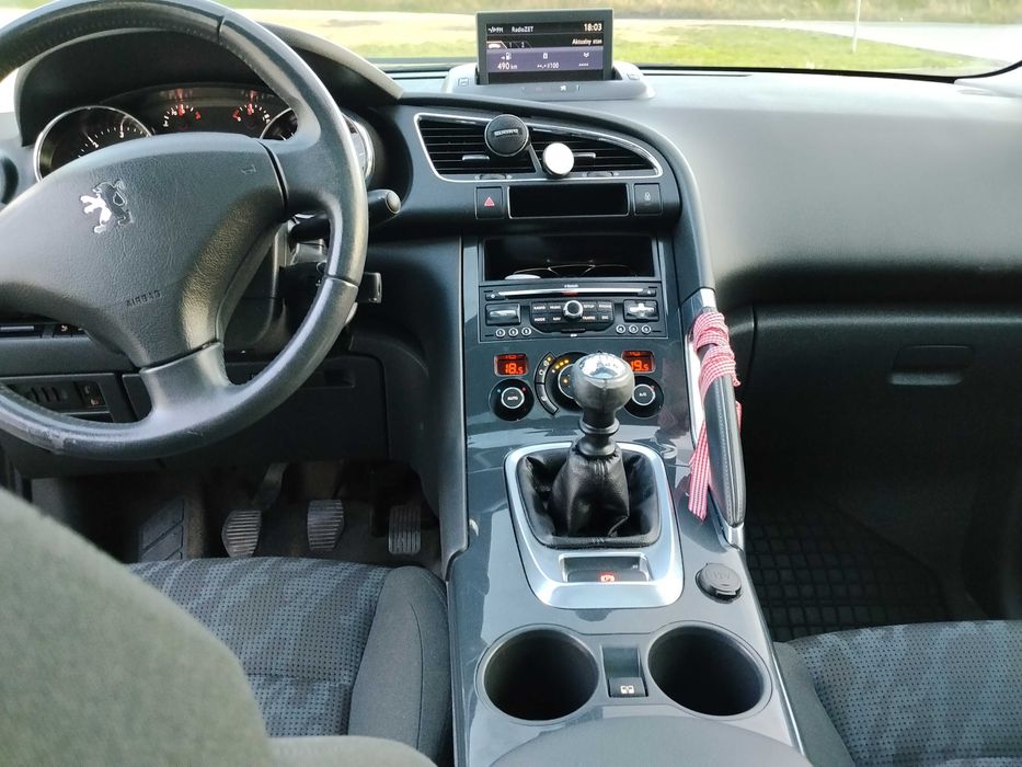 Peugeot 3008 1.6HDI Nawigacja, serwisowany, nowe opony