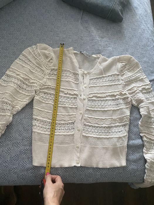 Кофта zara в стані нової